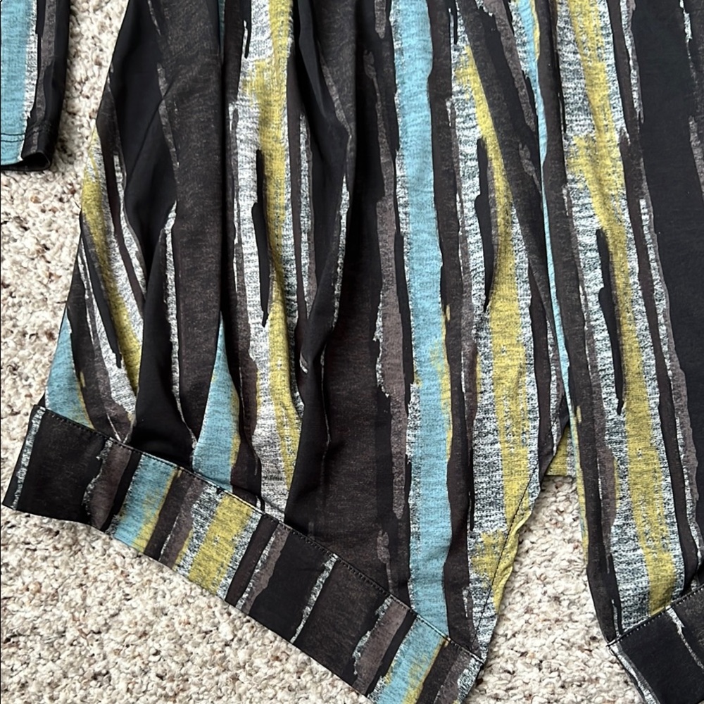 Striped Black and Green long top. Excellent condition.Can be worn with leggings - Picture 2 of 5